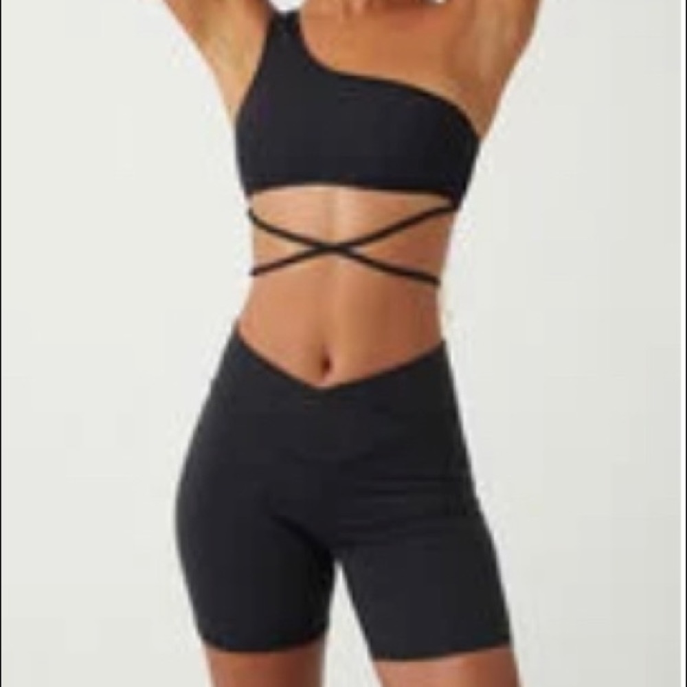 Pacsun LA Hearts sports bra